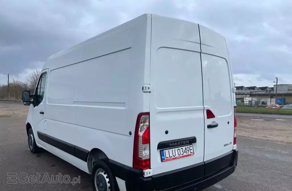RENAULT Master 