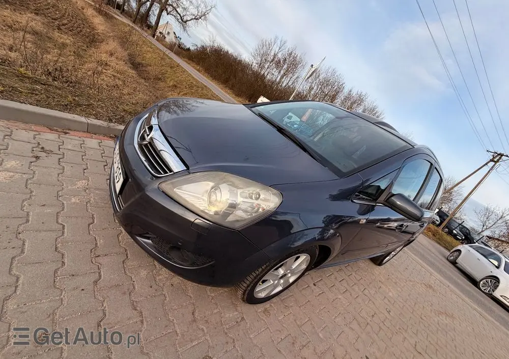 OPEL Zafira 1.9 CDTI Cosmo ActiveSelect
