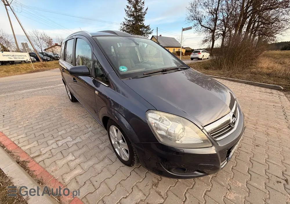 OPEL Zafira 1.9 CDTI Cosmo ActiveSelect