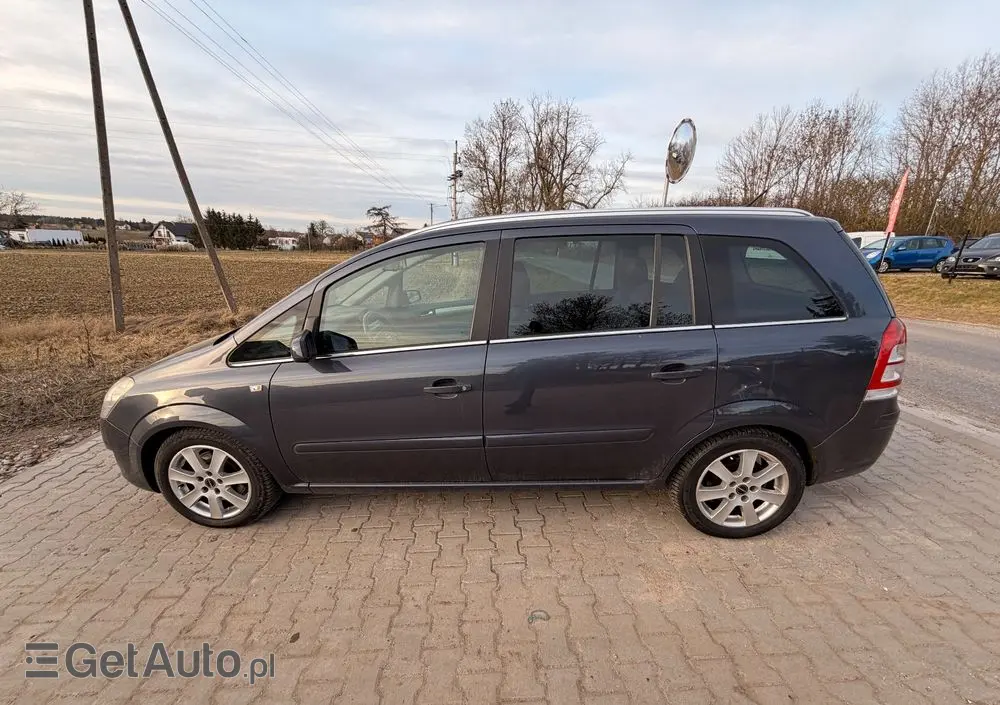 OPEL Zafira 1.9 CDTI Cosmo ActiveSelect