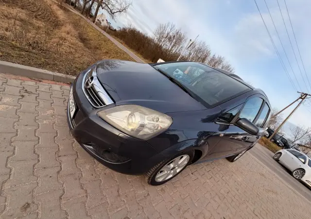OPEL Zafira 1.9 CDTI Cosmo ActiveSelect