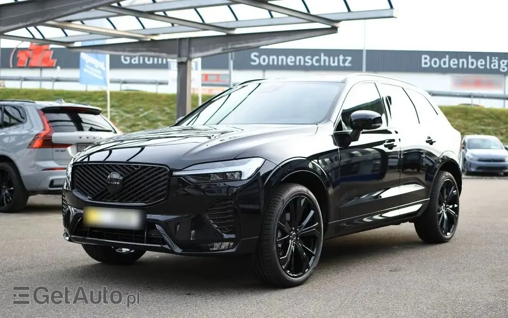 VOLVO XC 60 B5 B AWD Plus Black Edition