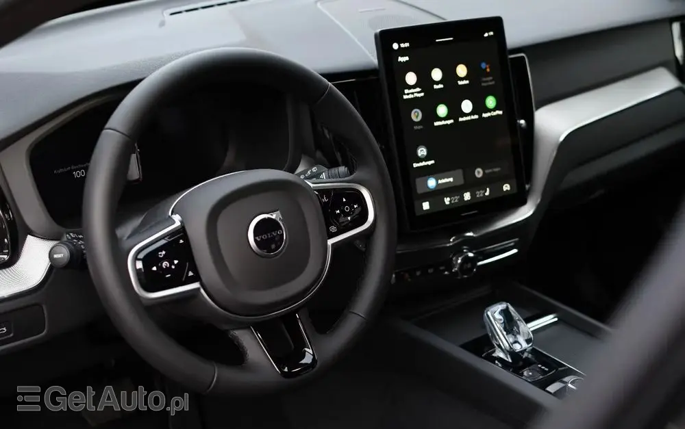 VOLVO XC 60 B5 B AWD Plus Black Edition