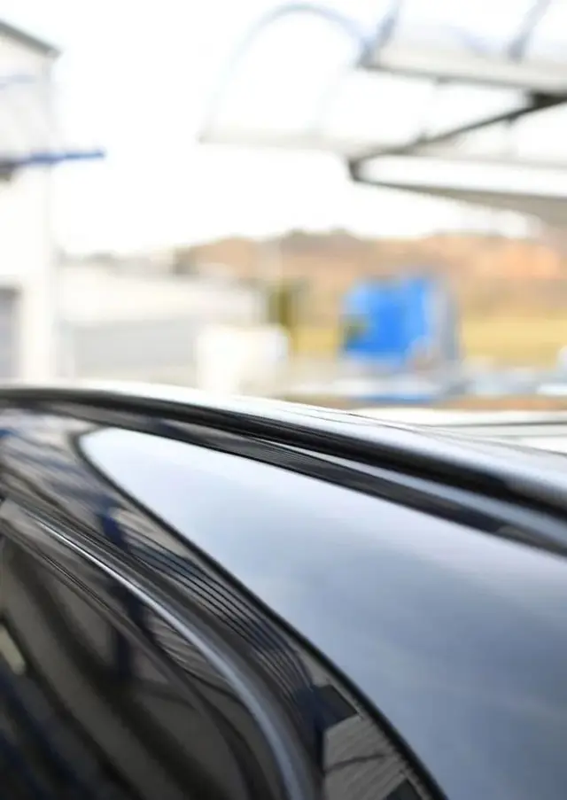 VOLVO XC 60 B5 B AWD Plus Black Edition