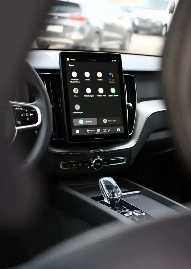 VOLVO XC 60 B5 B AWD Plus Black Edition