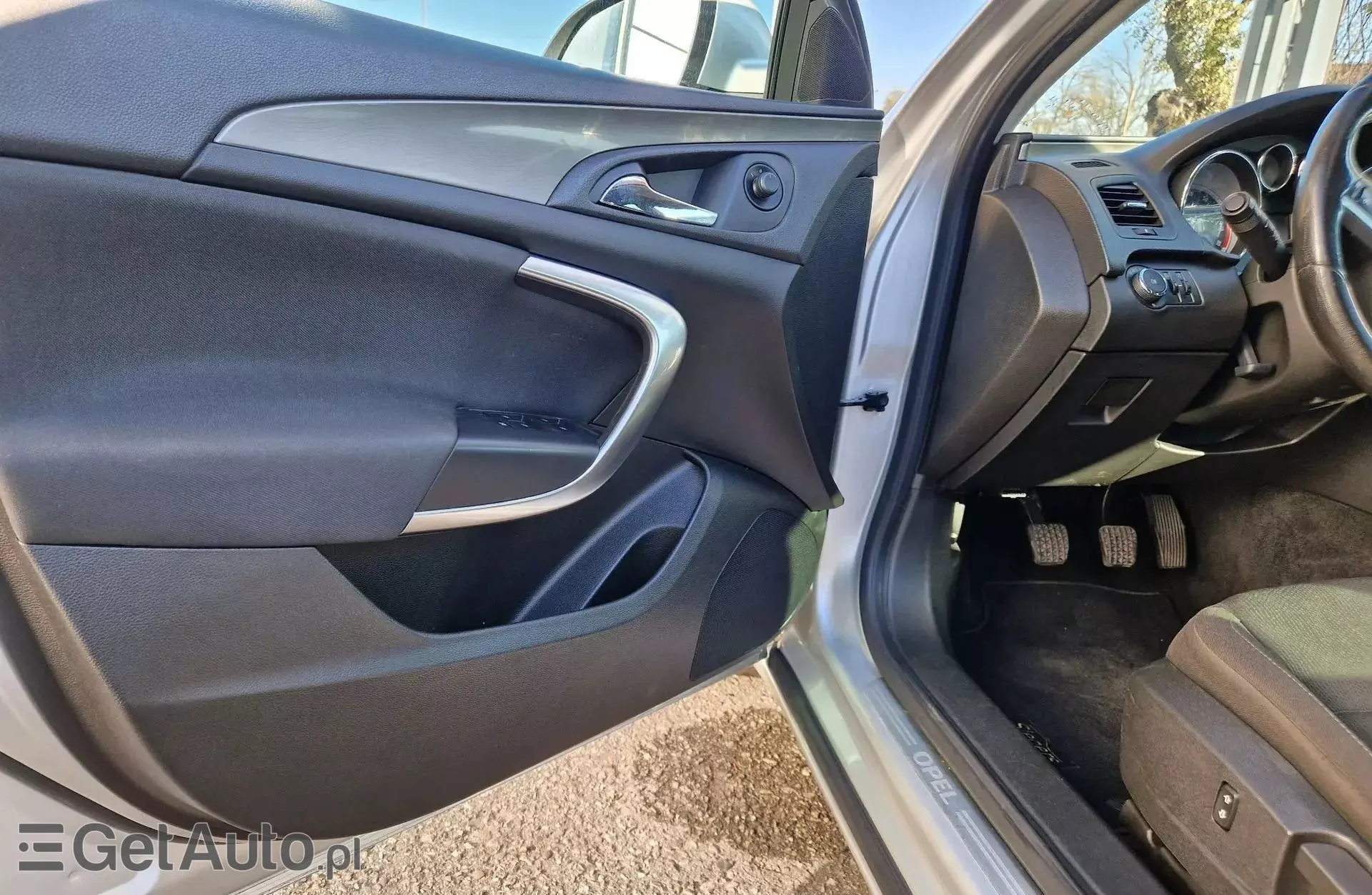 OPEL Insignia 1.8i (140 KM)