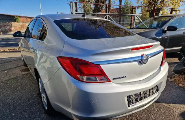 OPEL Insignia 1.8i (140 KM)