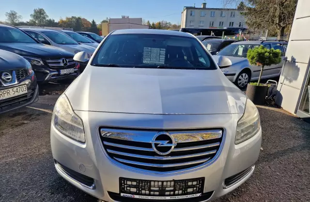 OPEL Insignia 1.8i (140 KM)
