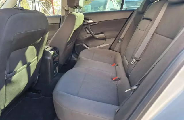 OPEL Insignia 1.8i (140 KM)