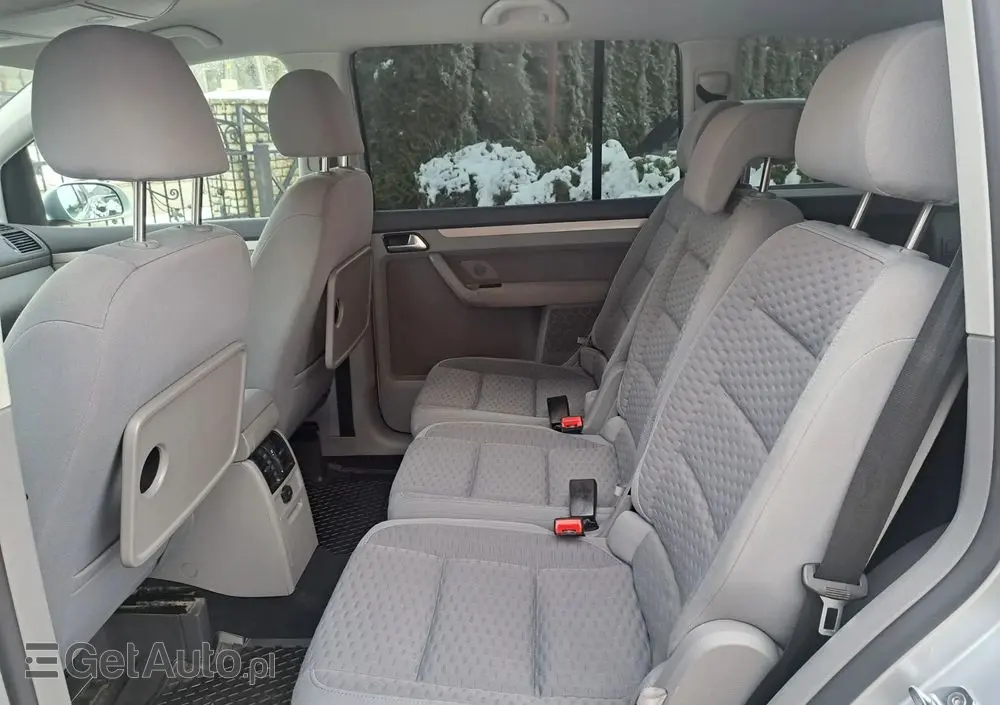 VOLKSWAGEN Touran 1.4 TSI DSG Comfortline