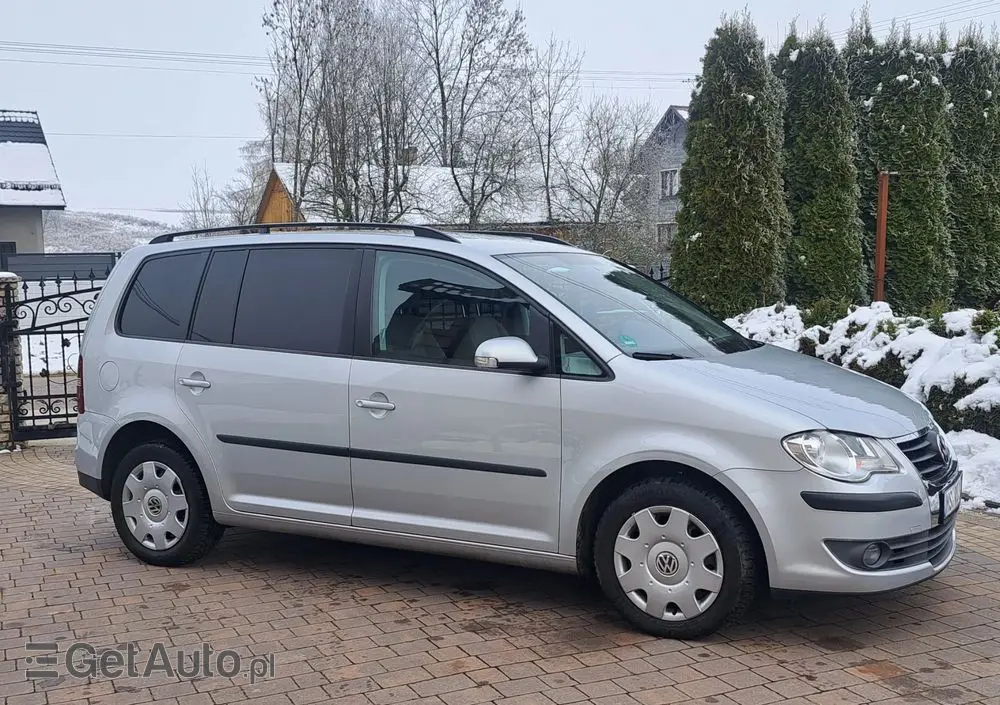 VOLKSWAGEN Touran 1.4 TSI DSG Comfortline