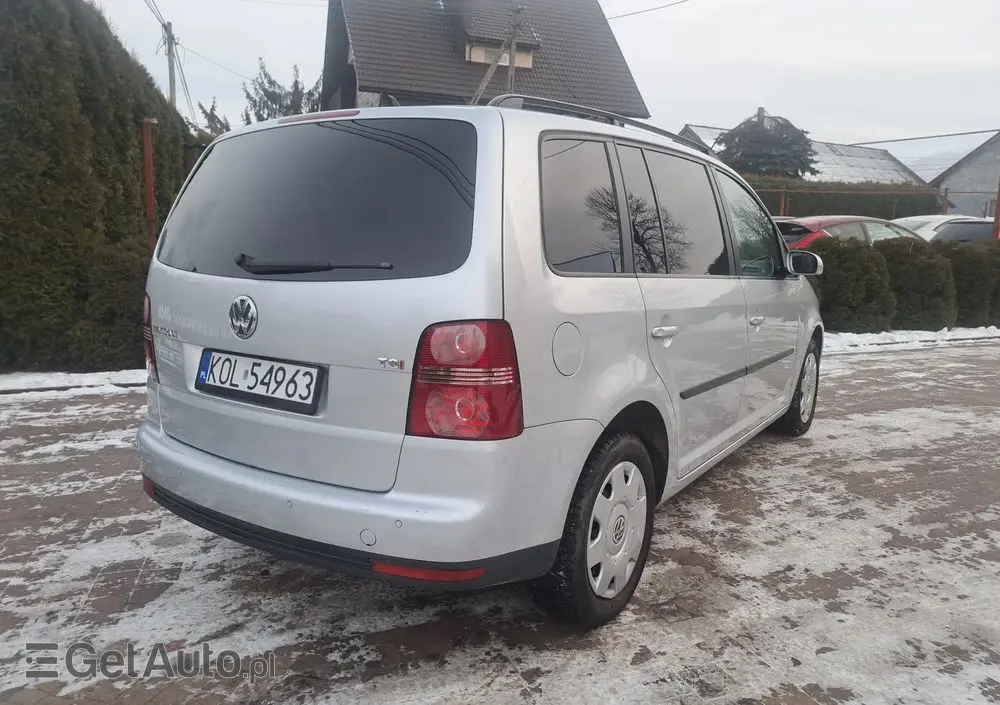 VOLKSWAGEN Touran 1.4 TSI DSG Comfortline