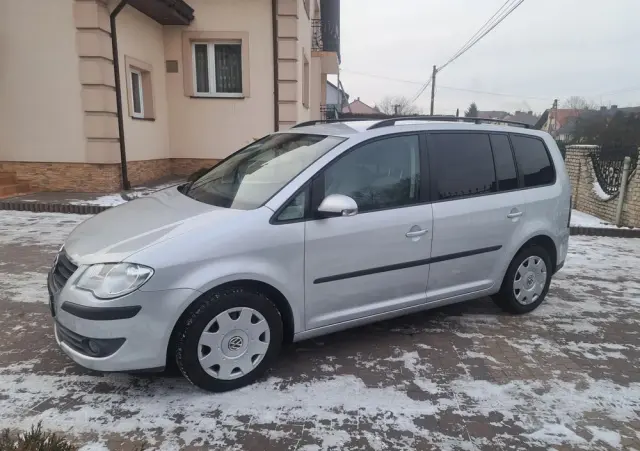 VOLKSWAGEN Touran 1.4 TSI DSG Comfortline