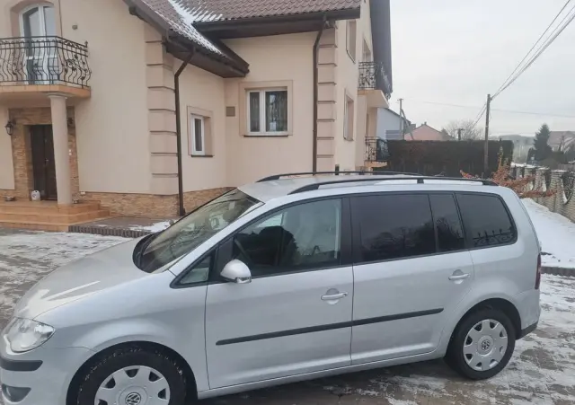 VOLKSWAGEN Touran 1.4 TSI DSG Comfortline