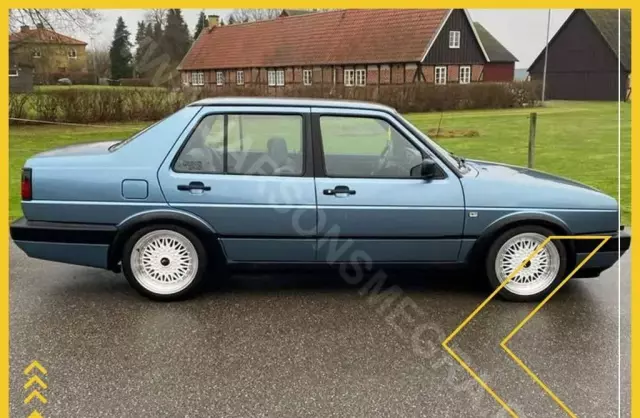 VOLKSWAGEN Jetta 