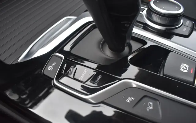 BMW X4 XDrive20i GPF Advantage sport