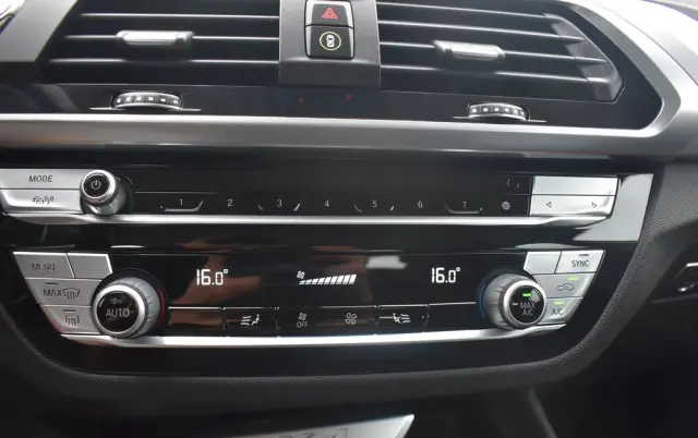 BMW X4 XDrive20i GPF Advantage sport