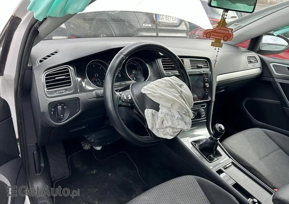 VOLKSWAGEN Golf 1.6 TDI (BlueMotion Technology) Trendline