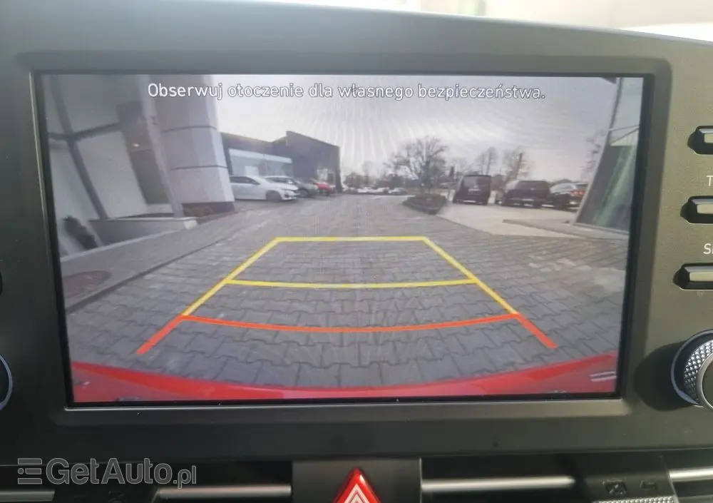 HYUNDAI Elantra 1.6 Smart