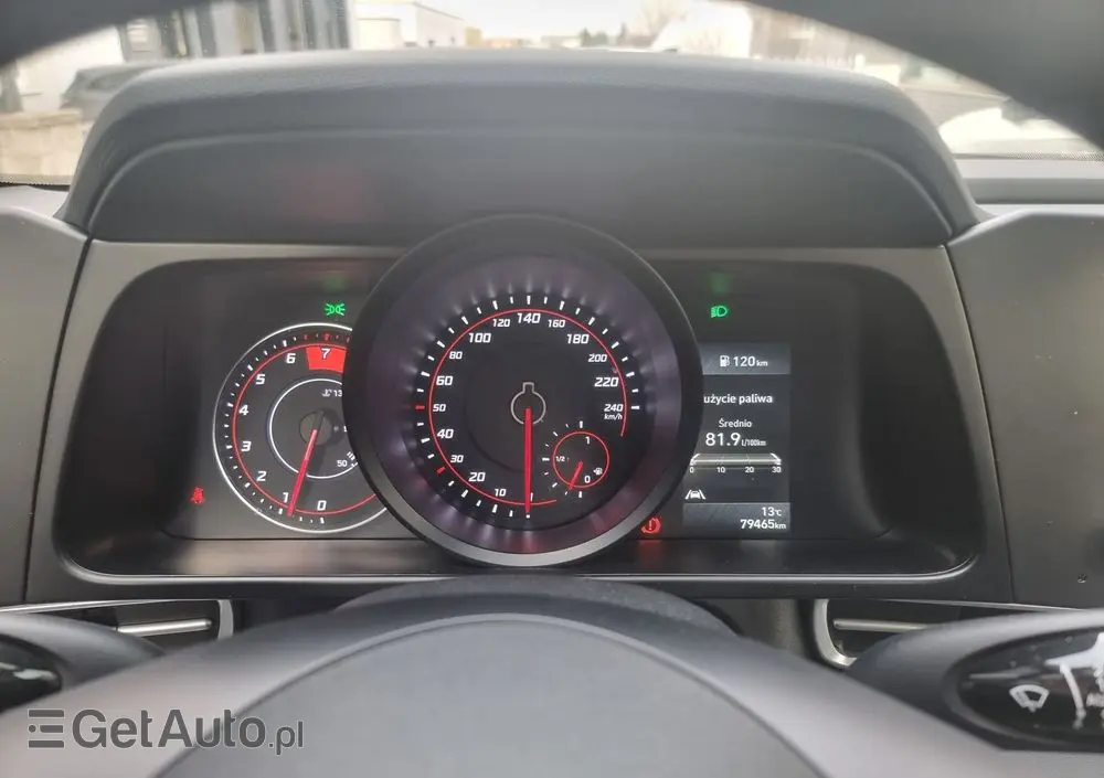 HYUNDAI Elantra 1.6 Smart