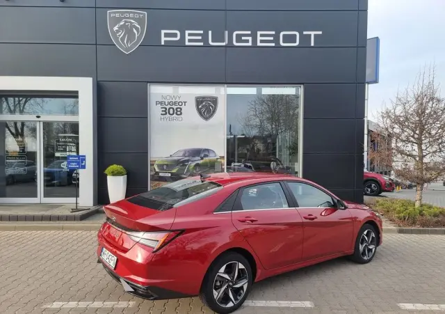 HYUNDAI Elantra 1.6 Smart