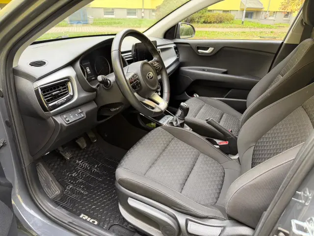 KIA Rio L Aut.
