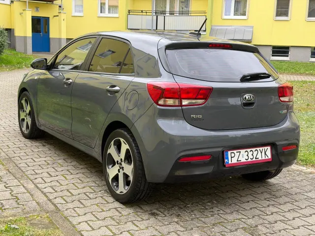 KIA Rio L Aut.