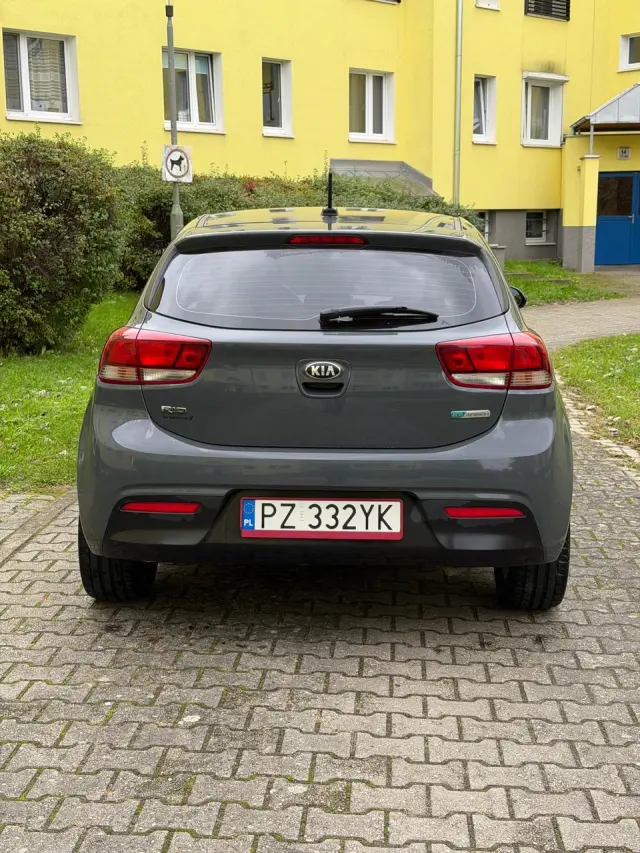 KIA Rio L Aut.