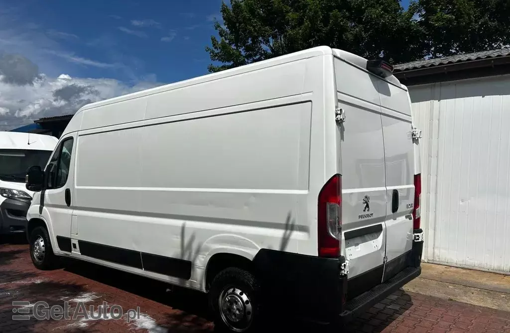 PEUGEOT Boxer 