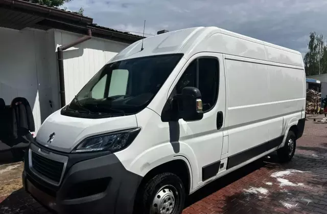 PEUGEOT Boxer 