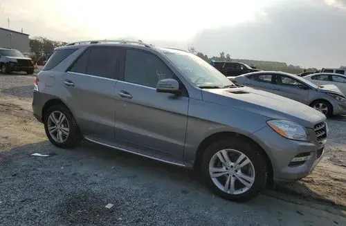 MERCEDES-BENZ ML 