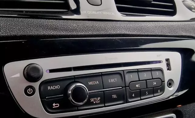 RENAULT Grand Scenic 