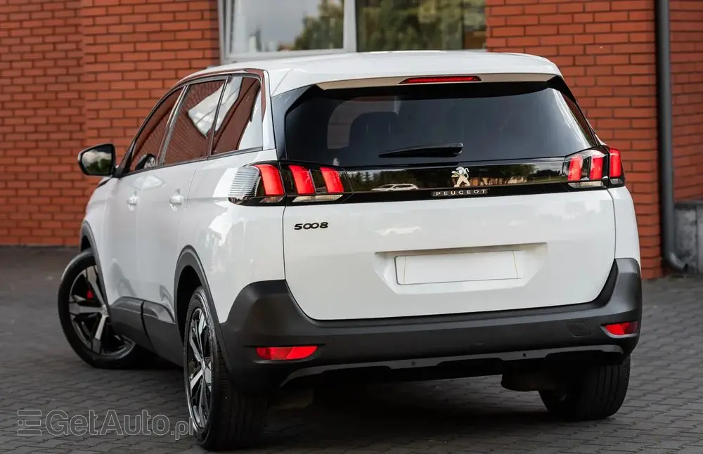 PEUGEOT 5008 1.5 BlueHDi Allure S&S EAT8
