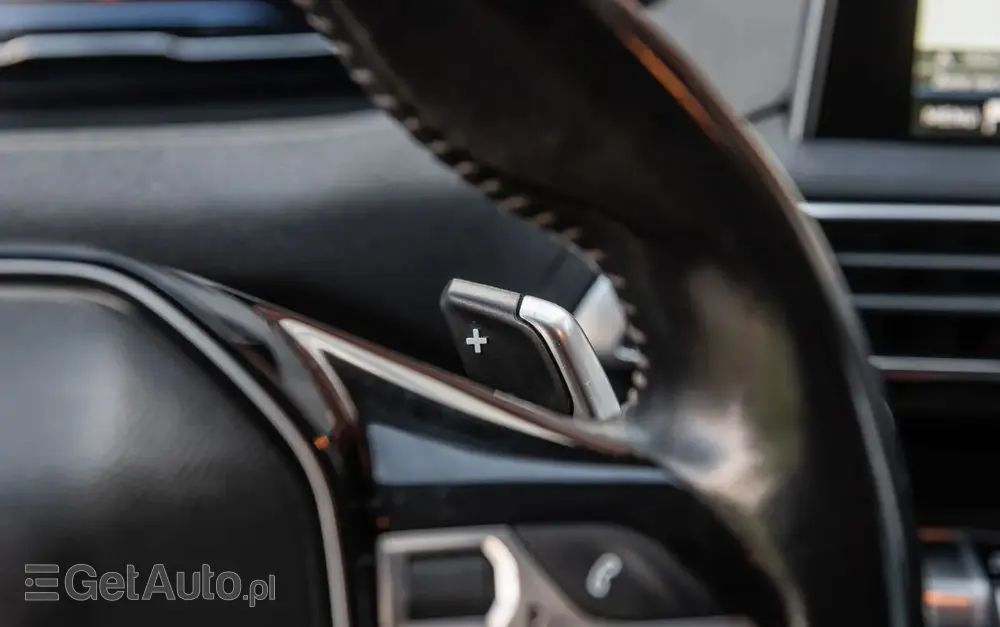 PEUGEOT 5008 1.5 BlueHDi Allure S&S EAT8