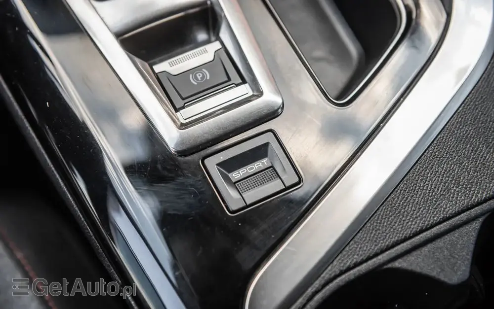 PEUGEOT 5008 1.5 BlueHDi Allure S&S EAT8