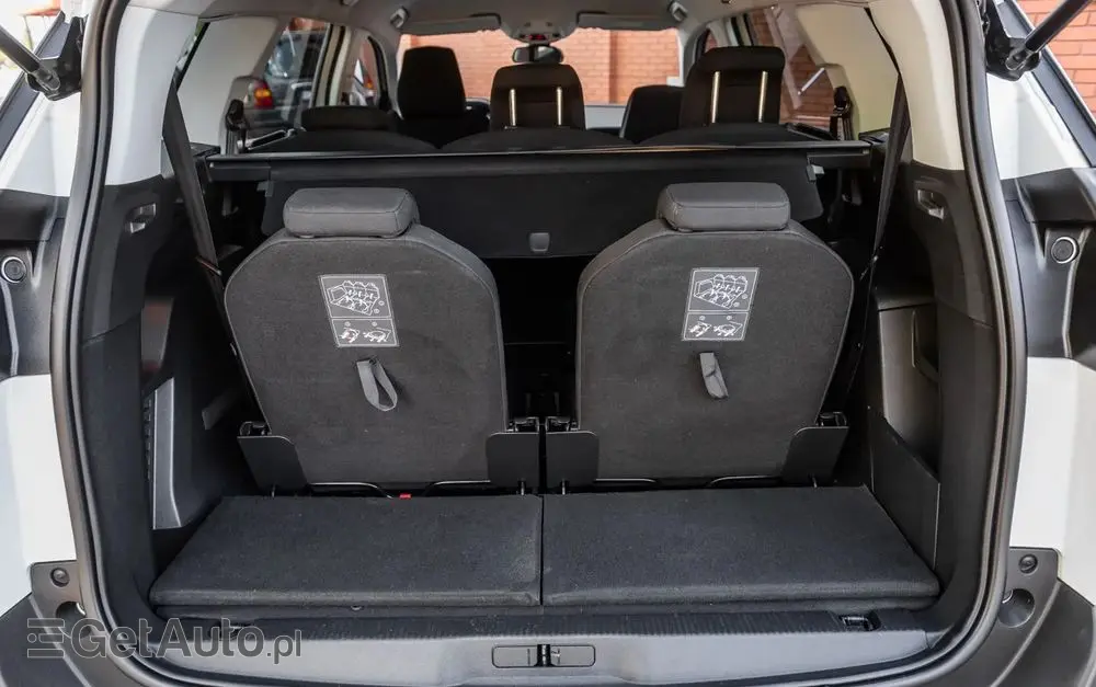 PEUGEOT 5008 1.5 BlueHDi Allure S&S EAT8