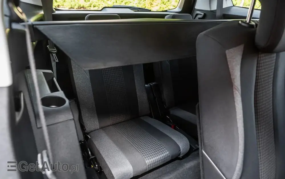 PEUGEOT 5008 1.5 BlueHDi Allure S&S EAT8