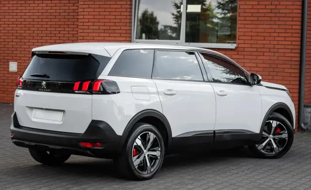 PEUGEOT 5008 1.5 BlueHDi Allure S&S EAT8