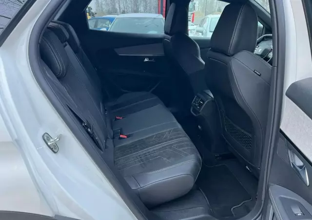 PEUGEOT 3008 1.2 PureTech GT S&S EAT8