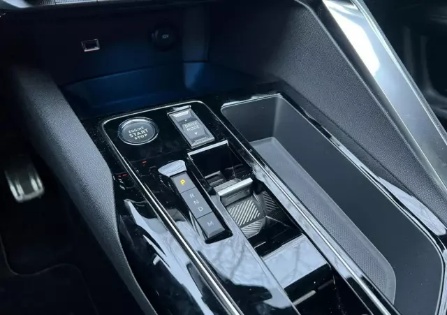 PEUGEOT 3008 1.2 PureTech GT S&S EAT8