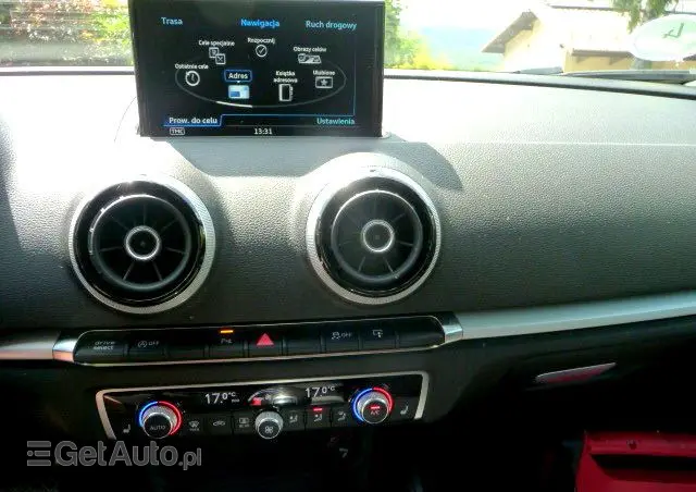 AUDI A3 3-drzwiowe 1.6 TDI clean diesel Attraction S tronic