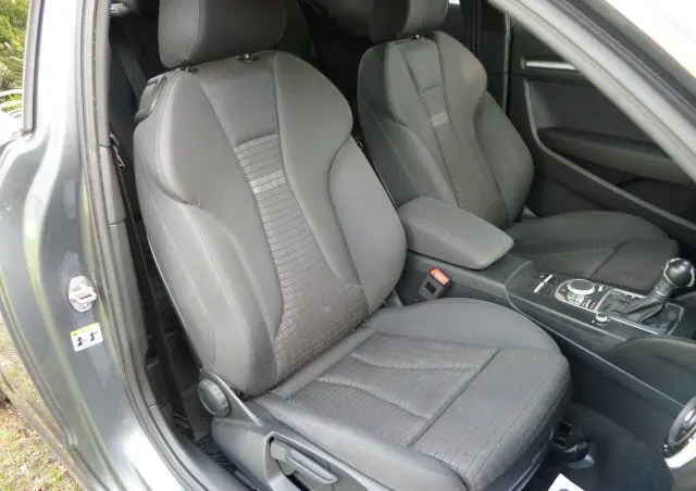 AUDI A3 3-drzwiowe 1.6 TDI clean diesel Attraction S tronic