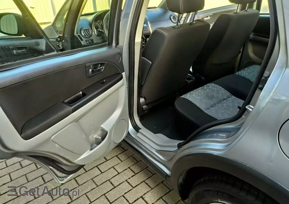 SUZUKI SX4 1.6 Premium 4WD