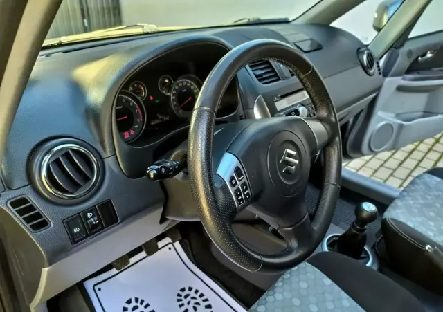 SUZUKI SX4 1.6 Premium 4WD