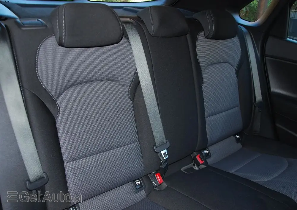 HYUNDAI I30 1.5 DPI Modern