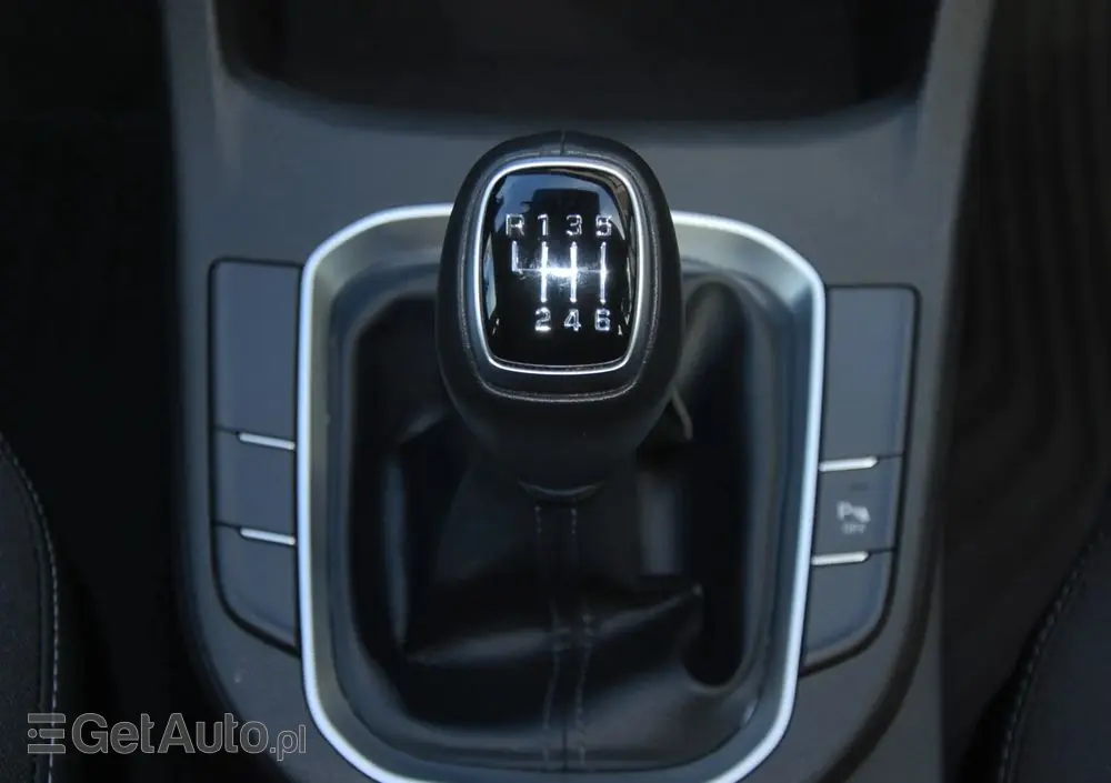 HYUNDAI I30 1.5 DPI Modern