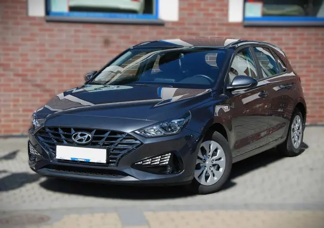 HYUNDAI I30 1.5 DPI Modern