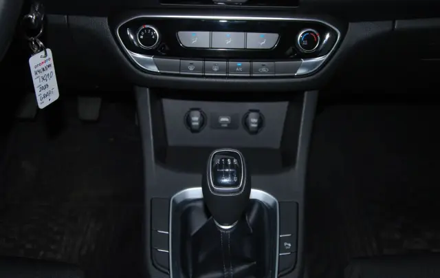 HYUNDAI I30 1.5 DPI Modern