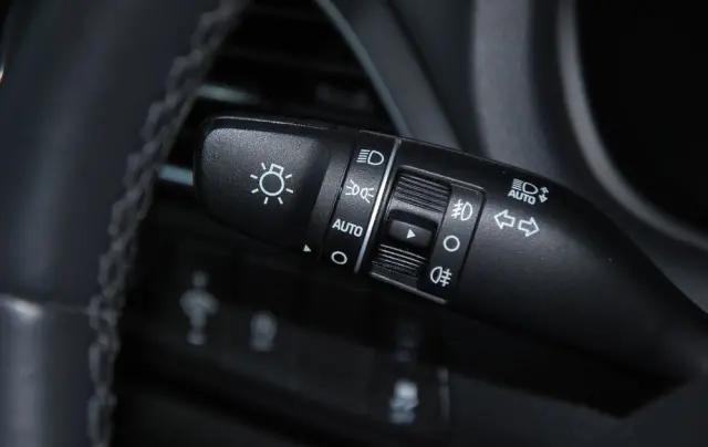 HYUNDAI I30 1.5 DPI Modern