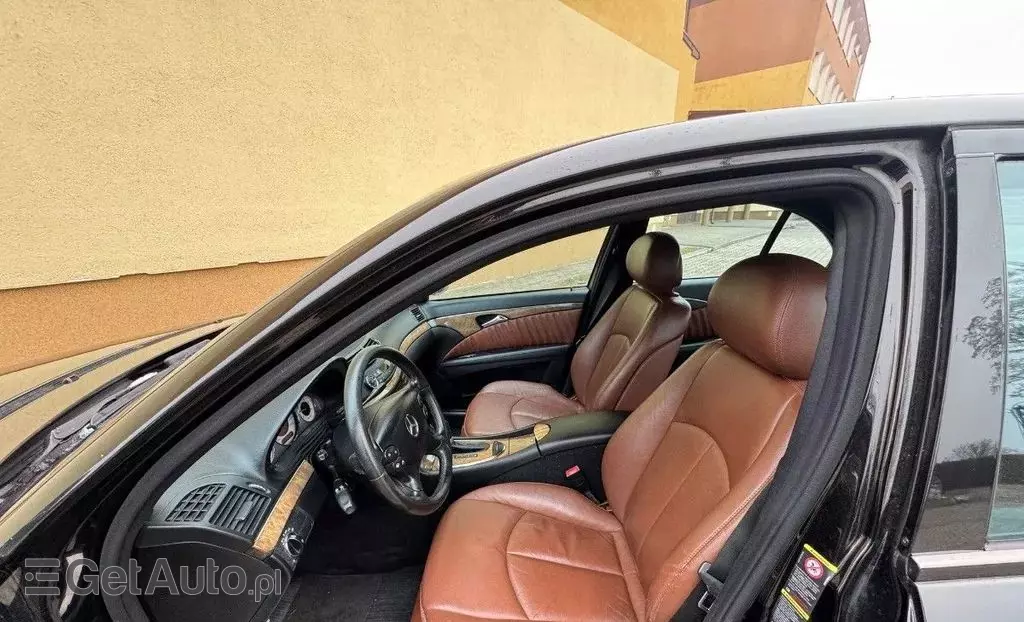 MERCEDES-BENZ Klasa E 